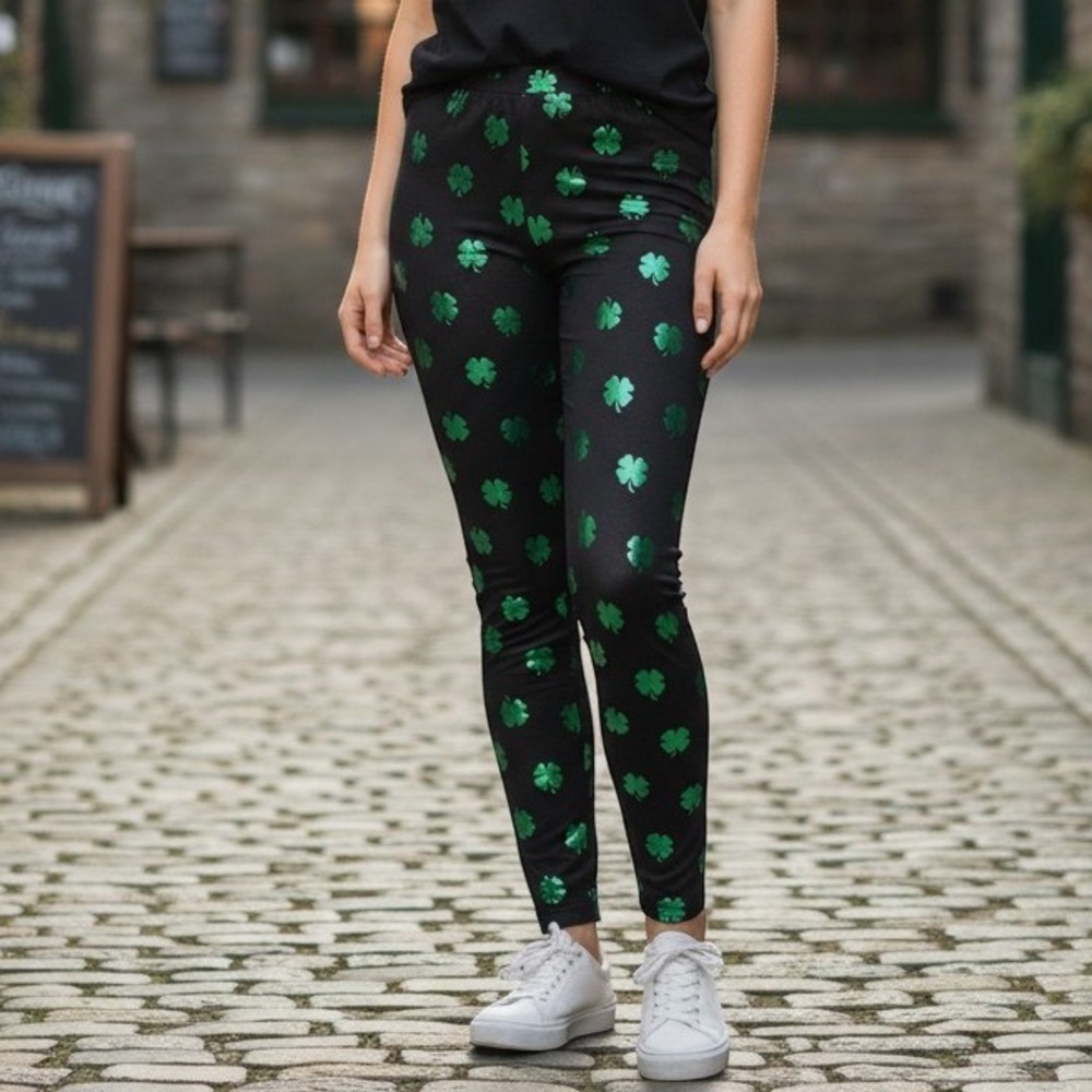 No Boundaries Leggings Womens XL Black Green Metallic Shamrock St Patricks Day